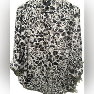 Jones New York Women's Leopard Print Top - Black and Gray